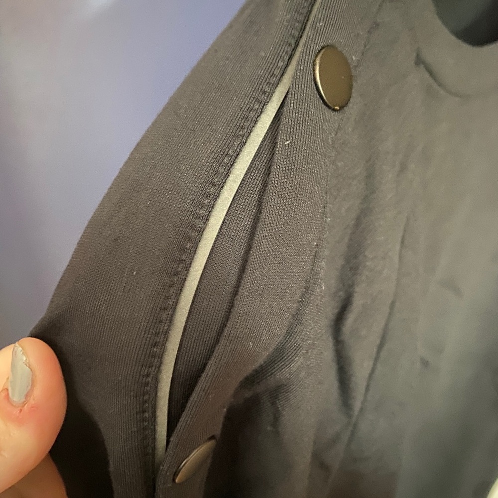 Athleta Crew Neck - image 5